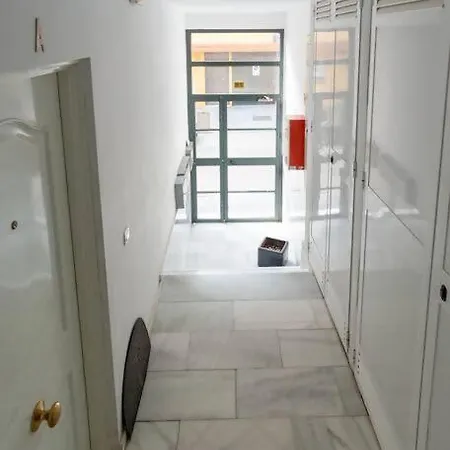 Apartamento ático Soleado En El Centro De Málaga